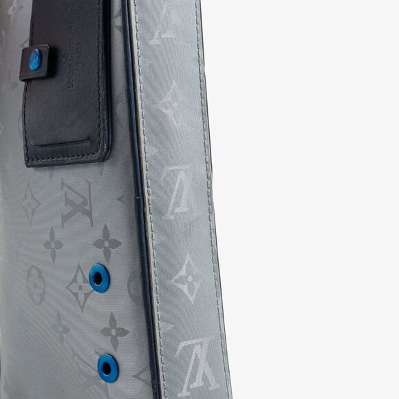 Louis Vuitton 2018 Monogram Satellite Alpha Crossbody Bag - Picture 5 of 14